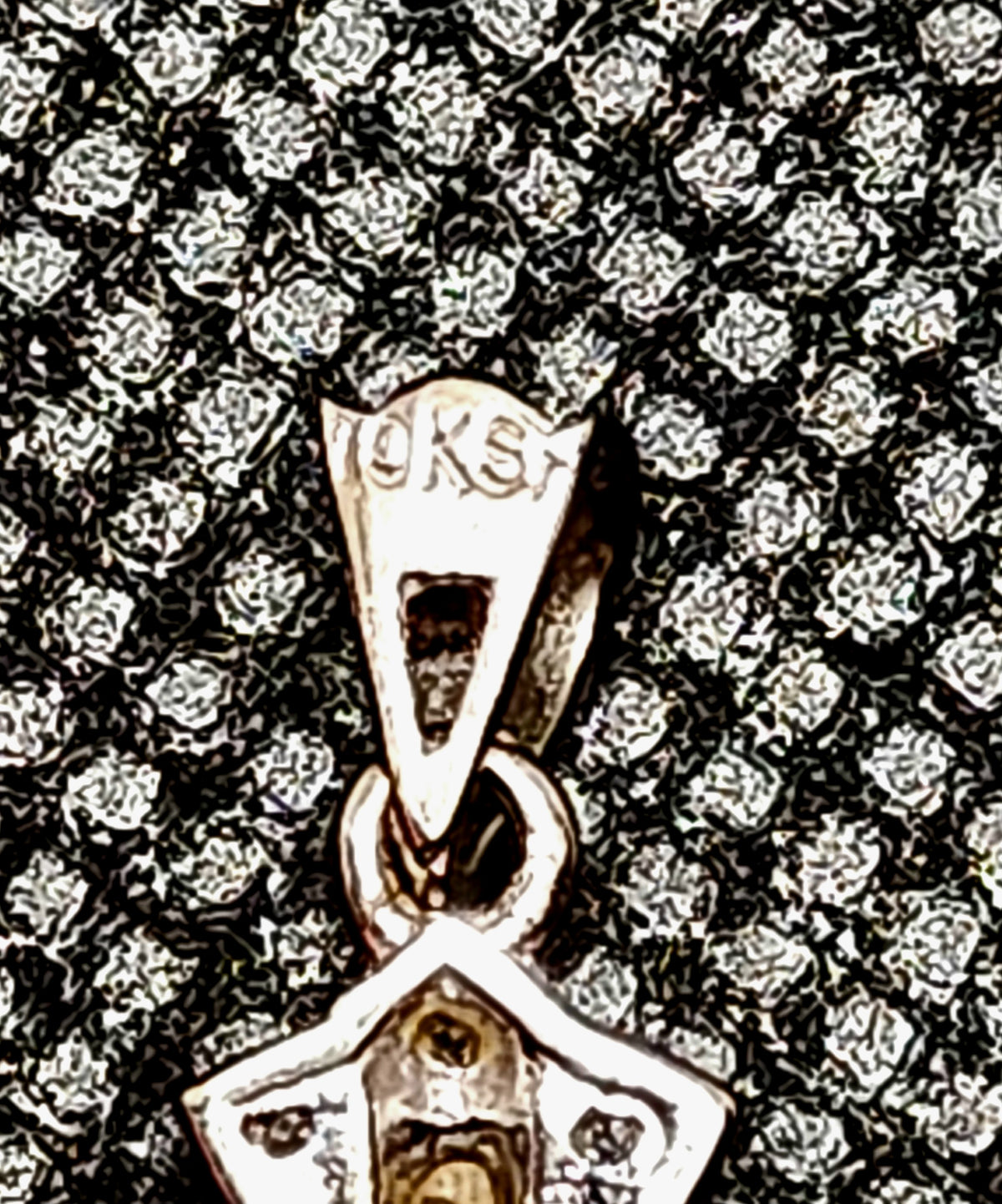 10K Solid White Gold 0.18TW Diamond Cross