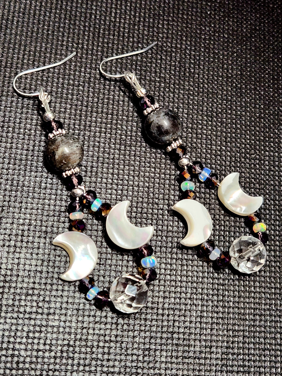 Double Crescent with Larvikite